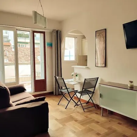 Studio With Large Terrace Sea View 4th Floor
