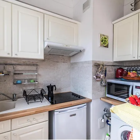 Studio With Large Terrace Sea View 4th Floor דירה *