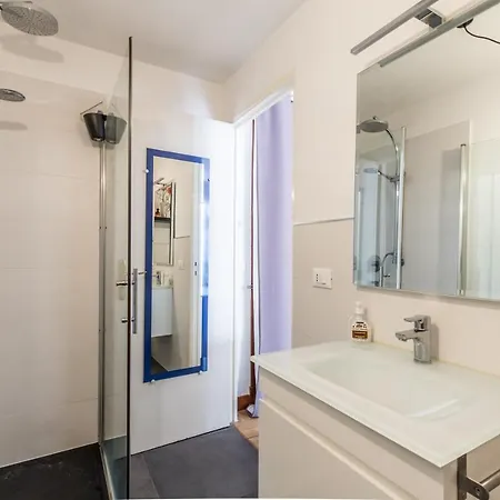 Studio With Large Terrace Sea View 4th Floor *